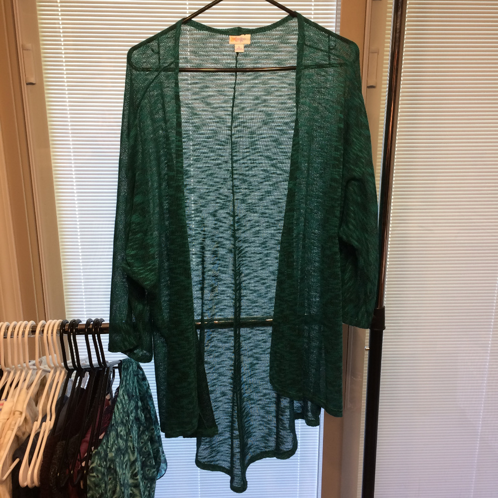 LuLaRoe green Lindsay Kimono